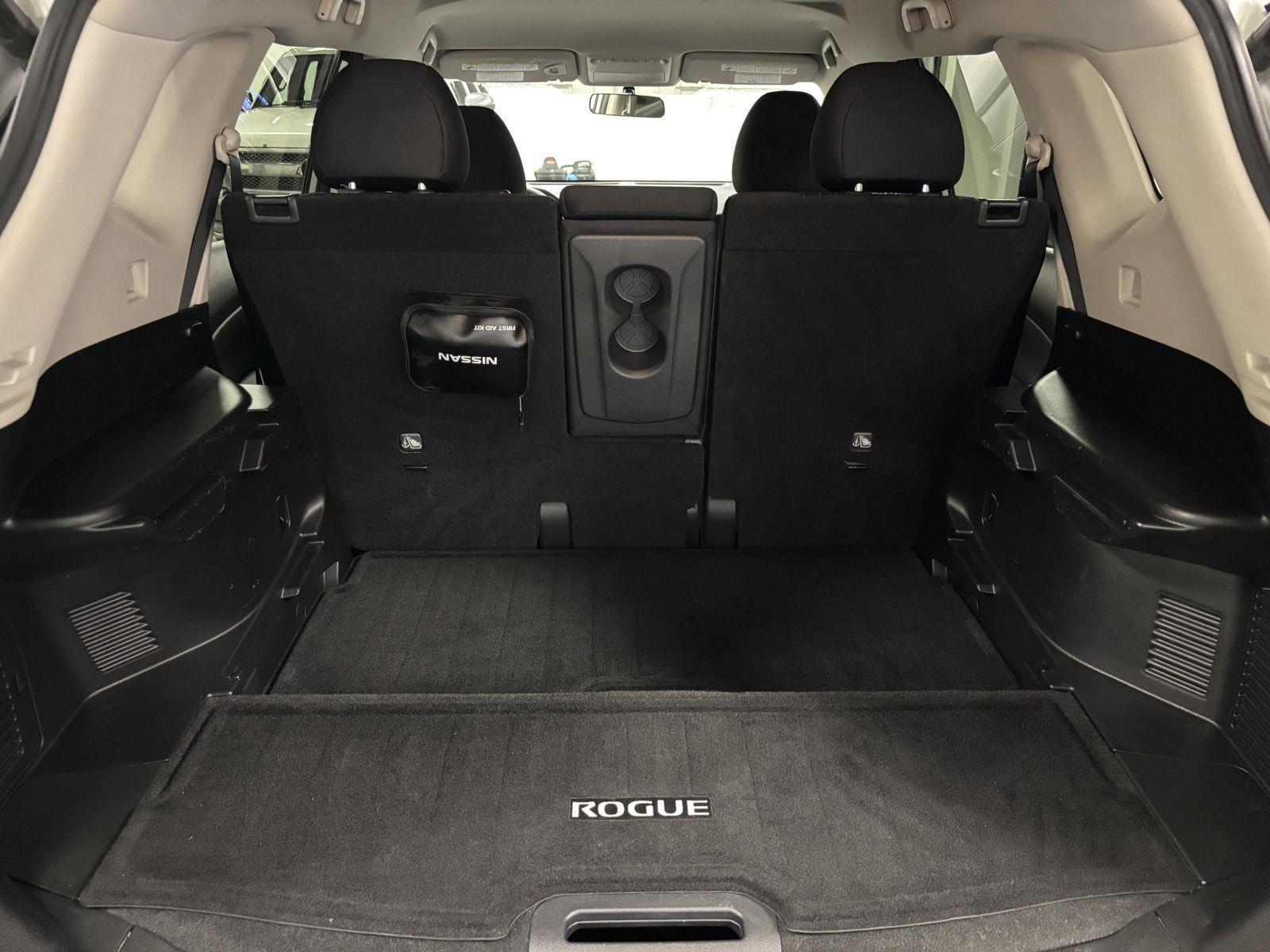 Pre-Owned 2018 Nissan Rogue for sale in St. Joseph MO