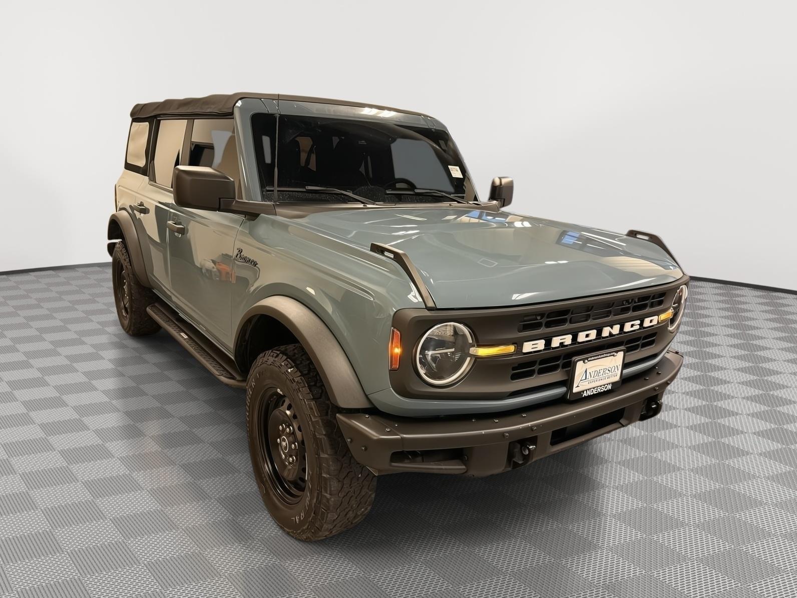 Used 2021 Ford Bronco Black Diamond SUV/Crossover for sale in St. Joseph MO