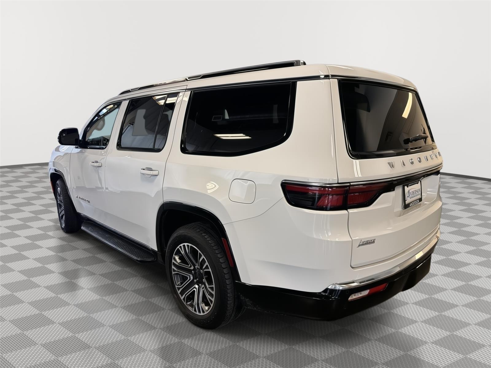 Pre-Owned 2024 Jeep Wagoneer for sale in St. Joseph MO