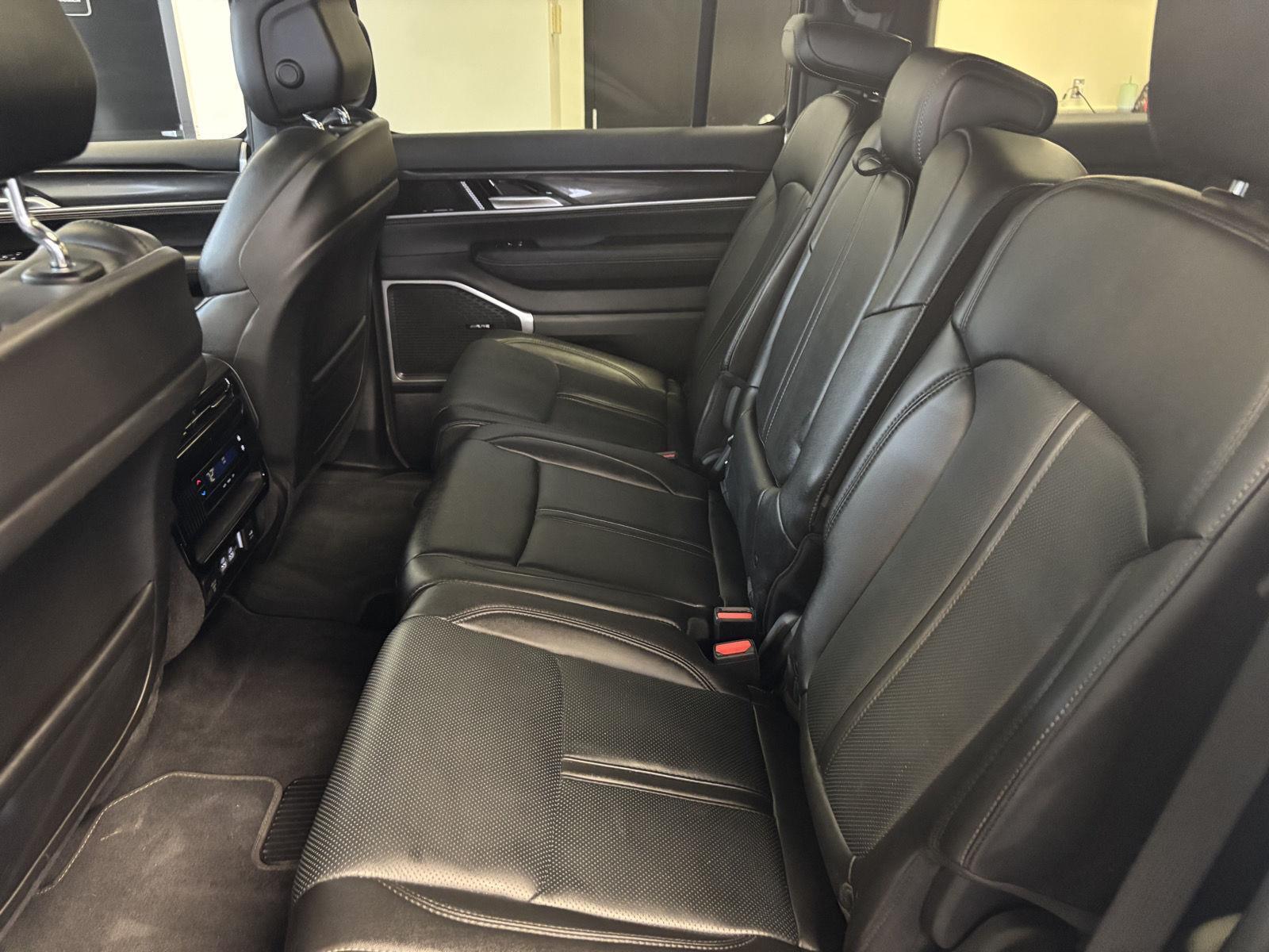 Pre-Owned 2024 Jeep Wagoneer for sale in St. Joseph MO