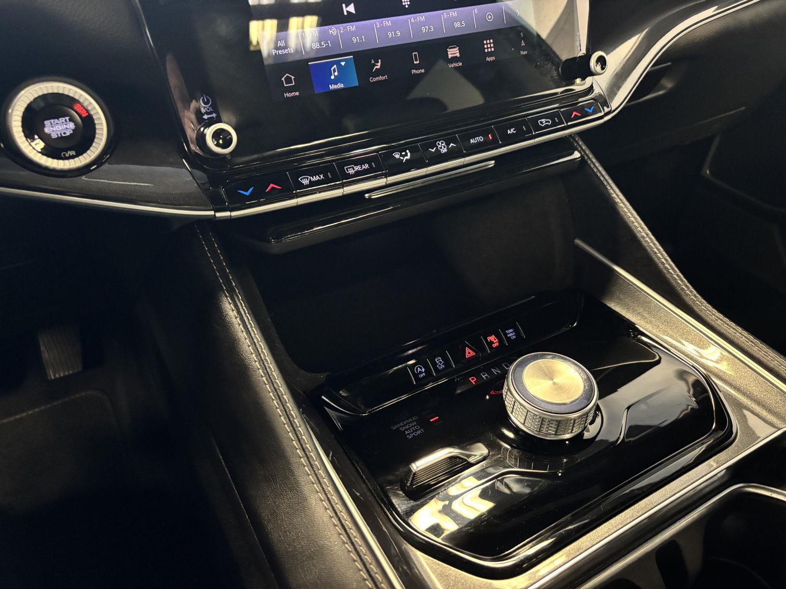 Pre-Owned 2024 Jeep Wagoneer for sale in St. Joseph MO