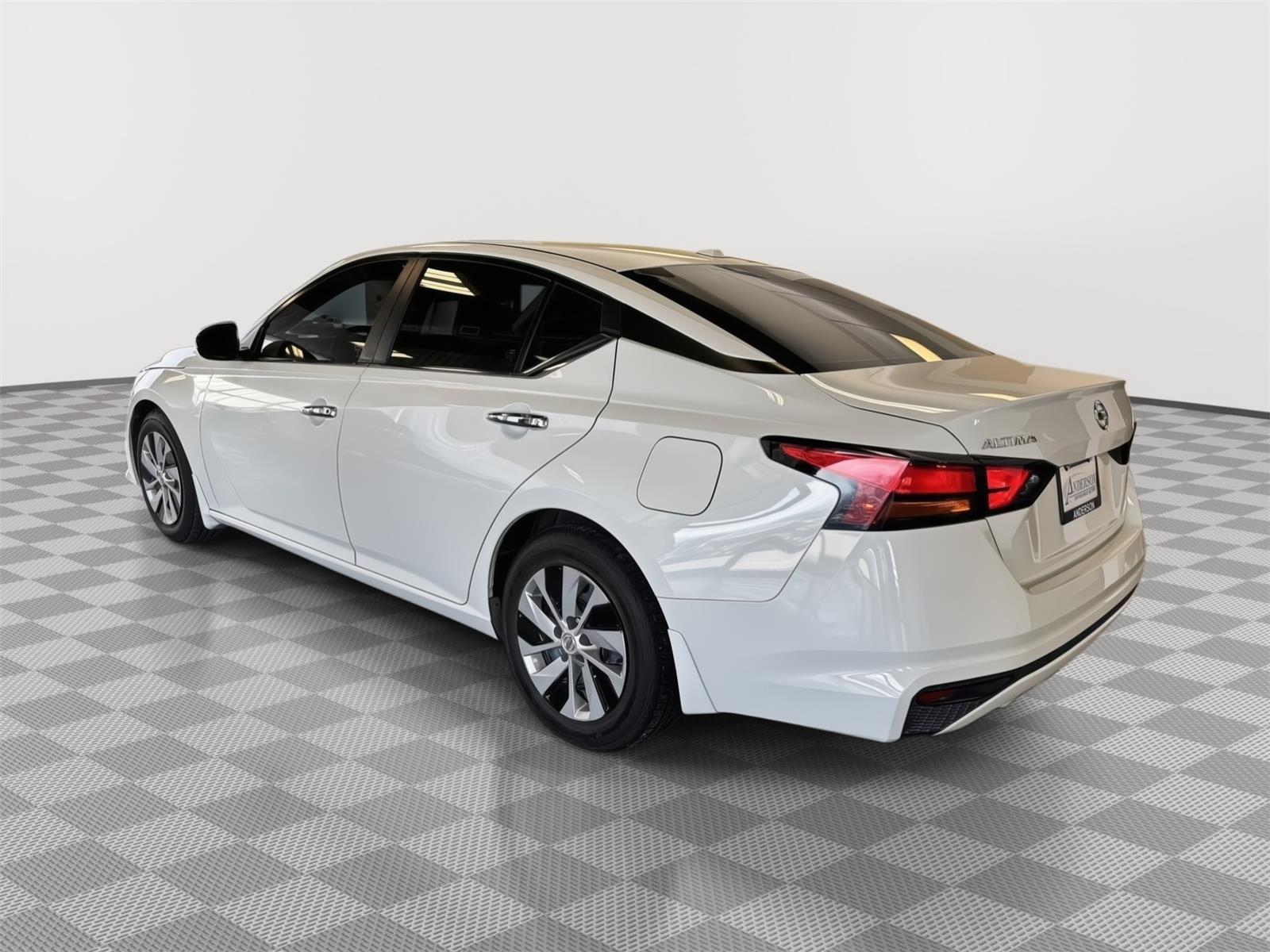 Used 2019 Nissan Altima 2.5 S Sedan for sale in St. Joseph MO