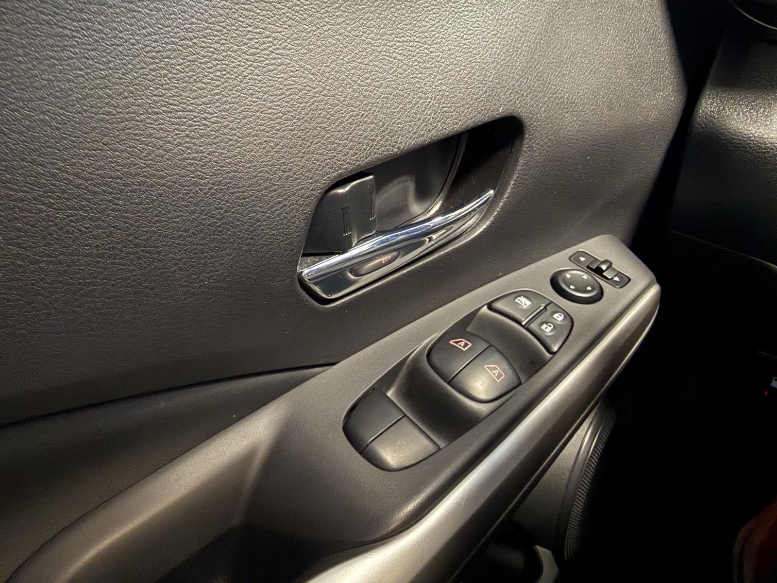 Used 2020 Nissan Kicks for sale in St. Joseph MO