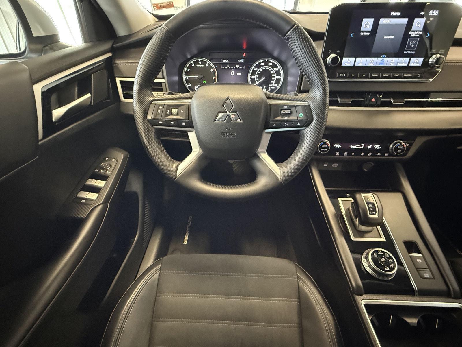 Used 2023 Mitsubishi Outlander for sale in St. Joseph MO