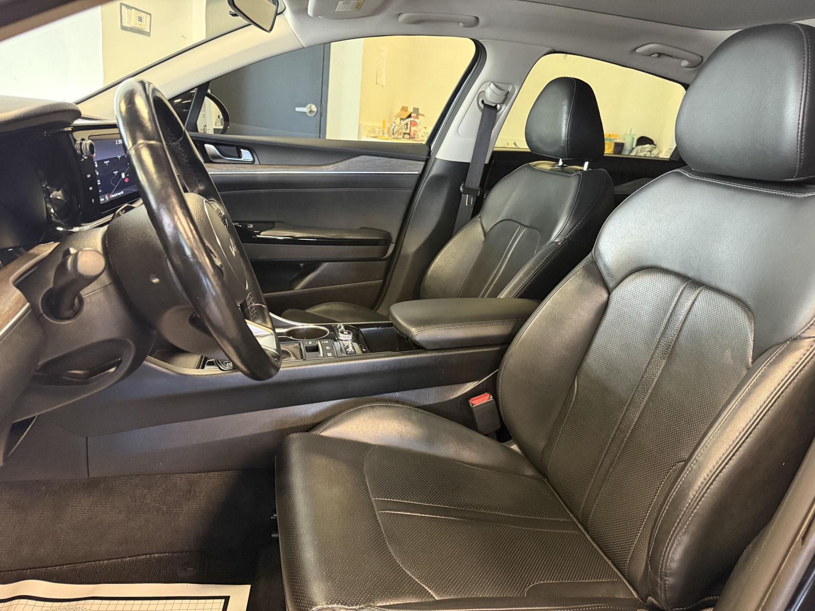 Pre-Owned 2023 Kia K5 for sale in St. Joseph MO