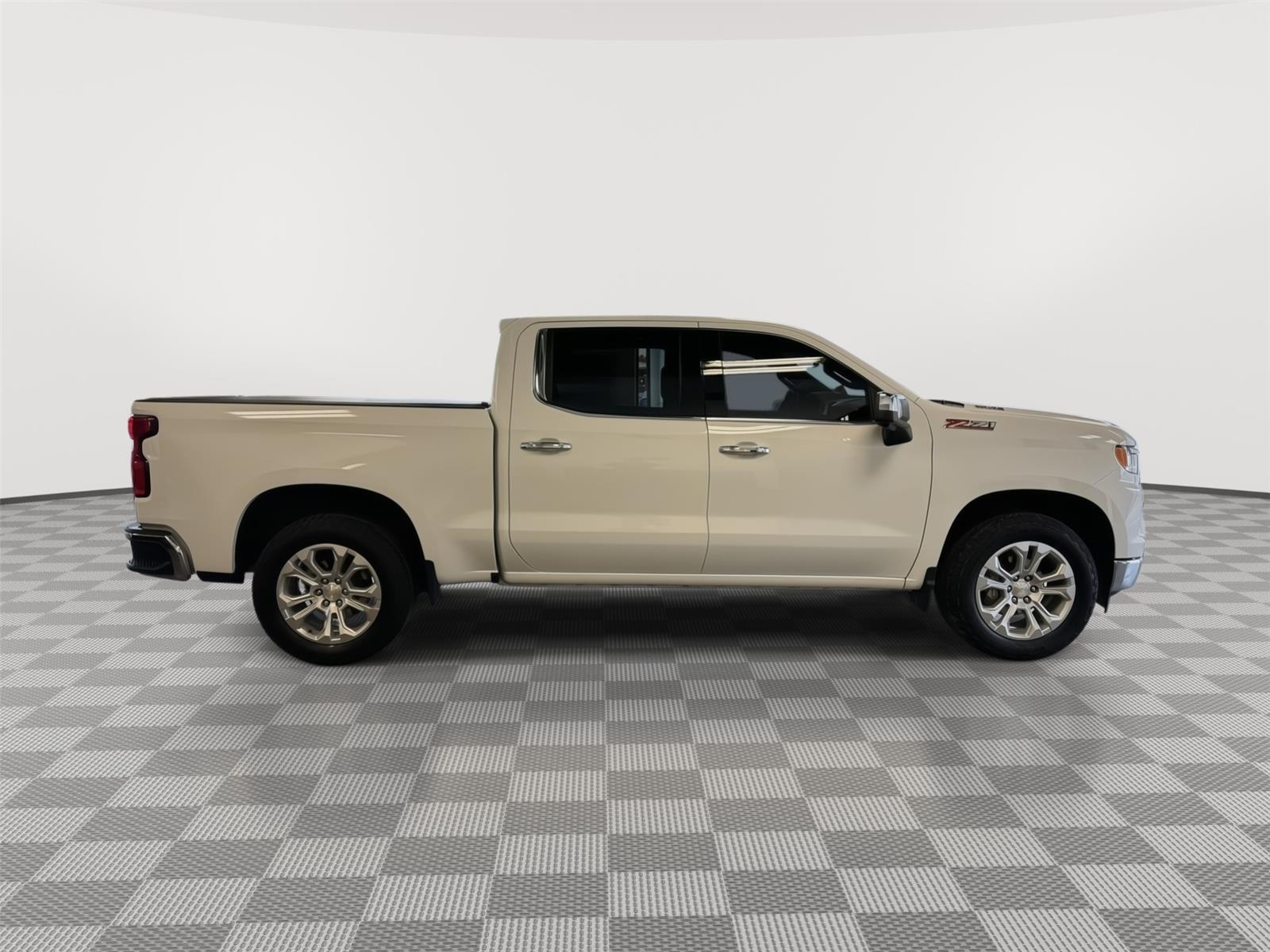 Pre-Owned 2024 Chevrolet Silverado 1500 for sale in St. Joseph MO