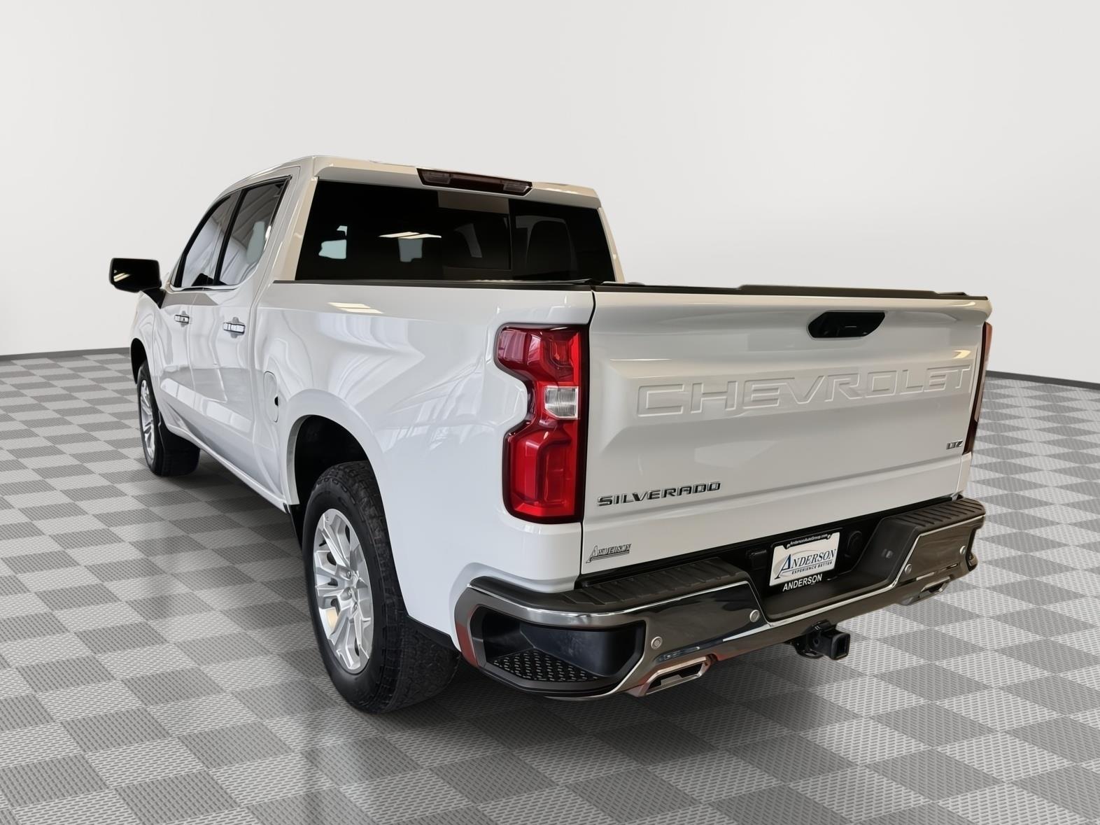 Pre-Owned 2024 Chevrolet Silverado 1500 for sale in St. Joseph MO