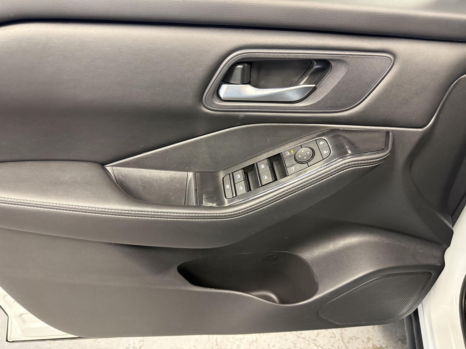 Used 2024 Nissan Rogue for sale in St. Joseph MO