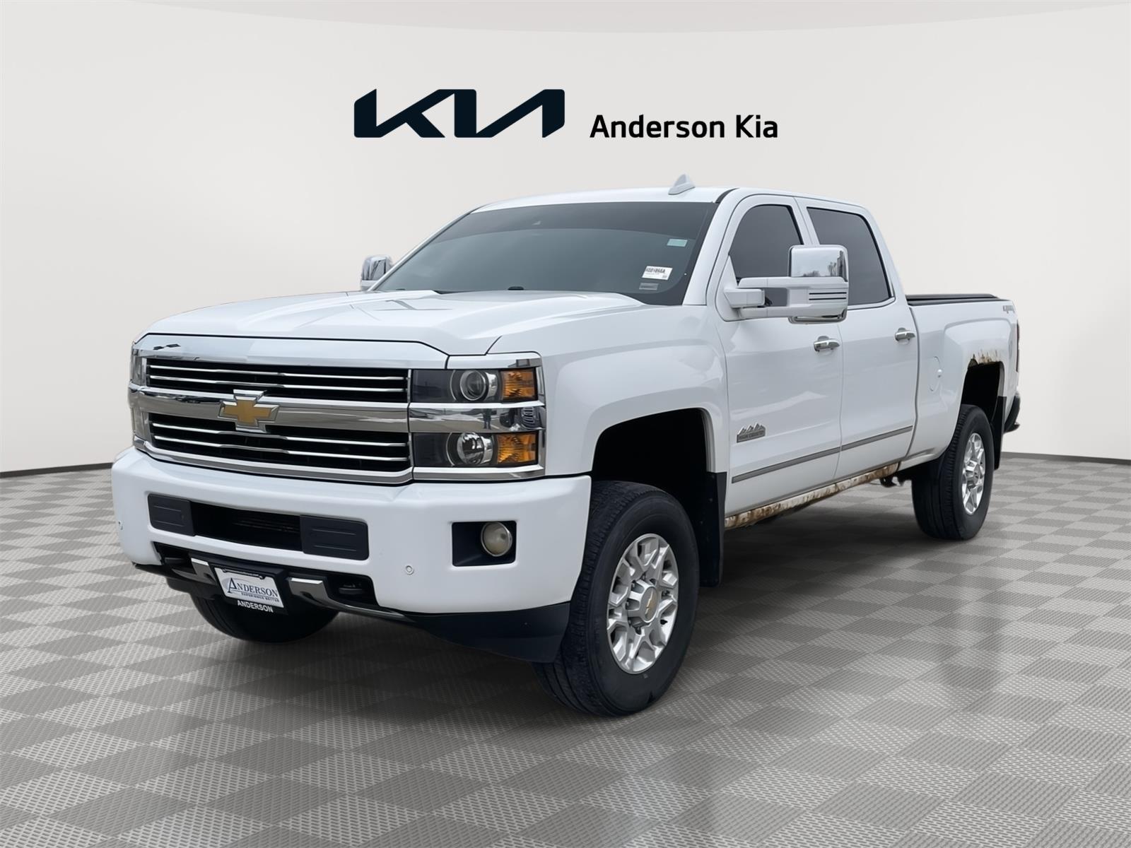 Pre-Owned 2015 Chevrolet Silverado 2500HD Built After Aug 14 for sale in St. Joseph MO