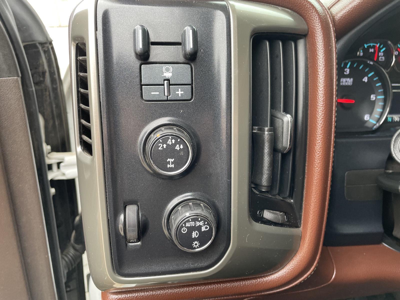 Pre-Owned 2015 Chevrolet Silverado 2500HD Built After Aug 14 for sale in St. Joseph MO