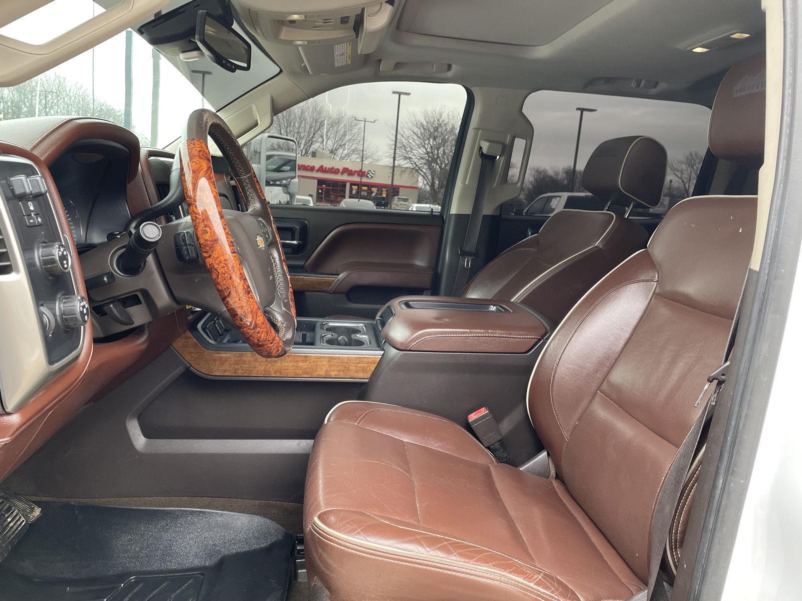 Pre-Owned 2015 Chevrolet Silverado 2500HD Built After Aug 14 for sale in St. Joseph MO