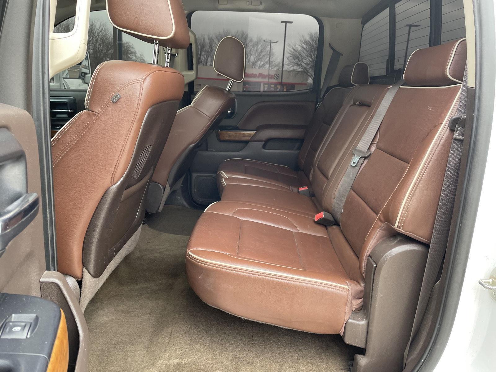 Pre-Owned 2015 Chevrolet Silverado 2500HD Built After Aug 14 for sale in St. Joseph MO