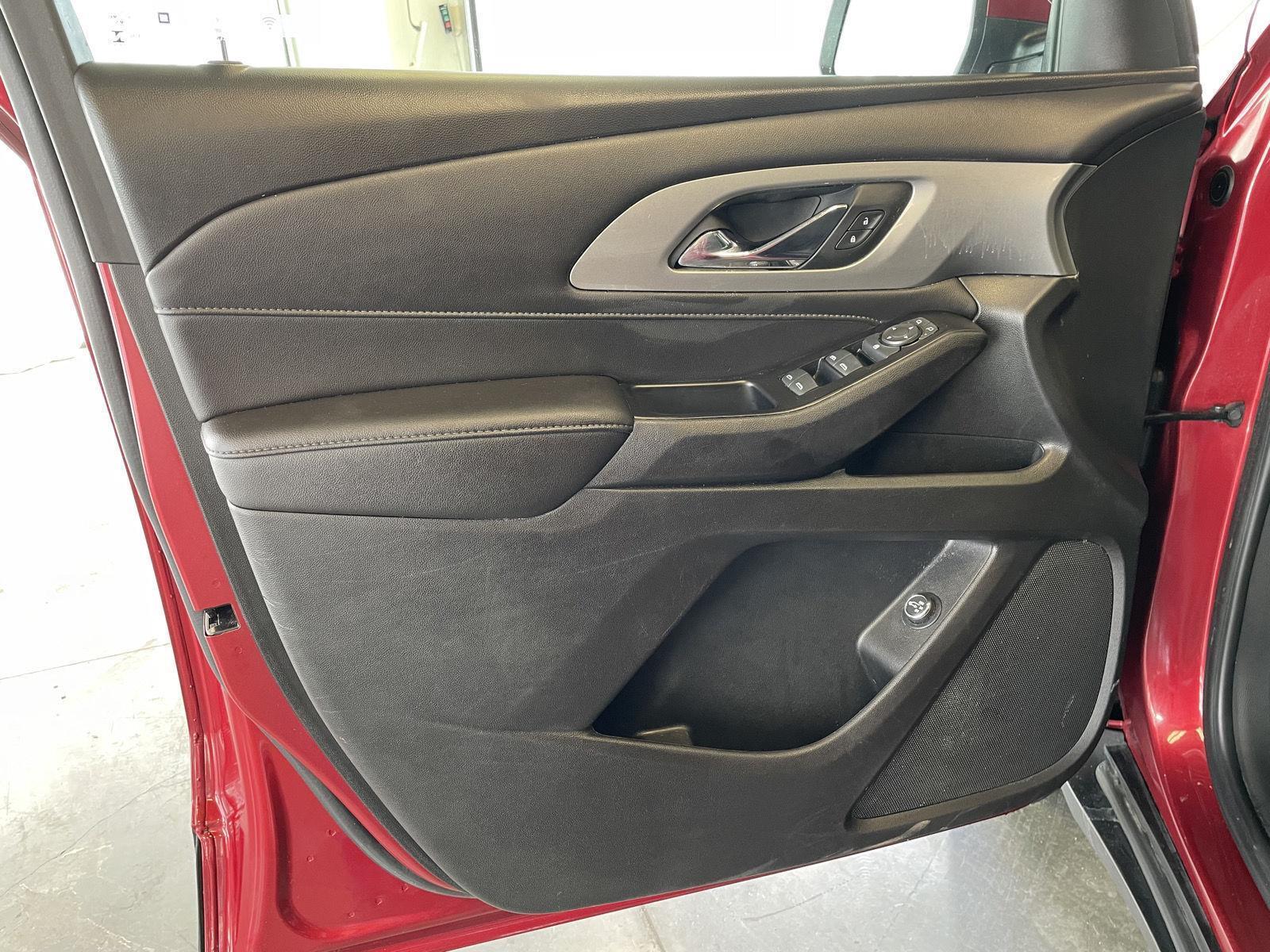 Used 2023 Chevrolet Traverse for sale in St. Joseph MO