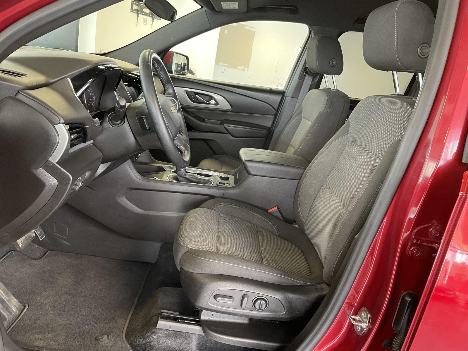 Used 2023 Chevrolet Traverse for sale in St. Joseph MO