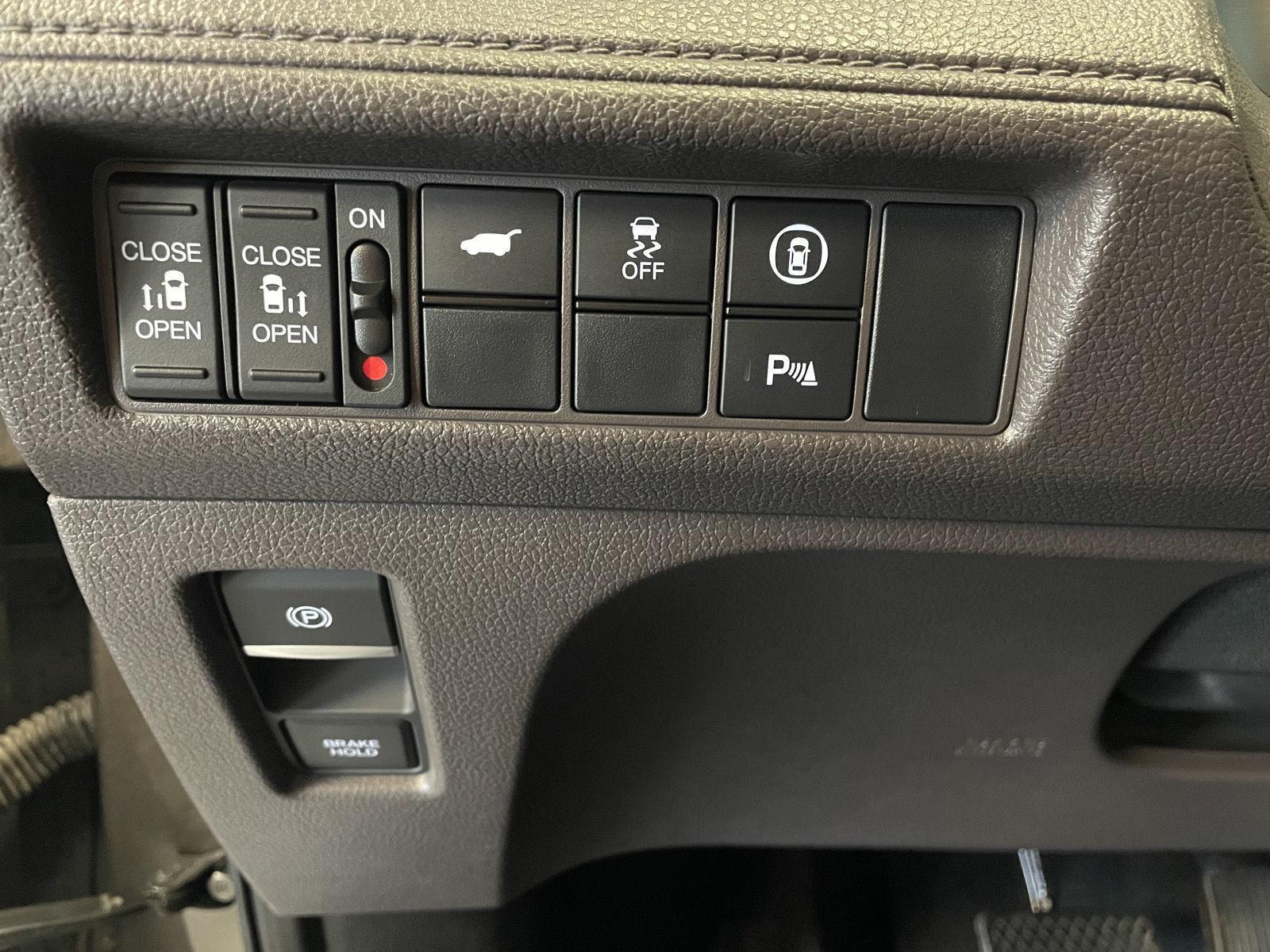 Pre-Owned 2022 Honda Odyssey for sale in St. Joseph MO