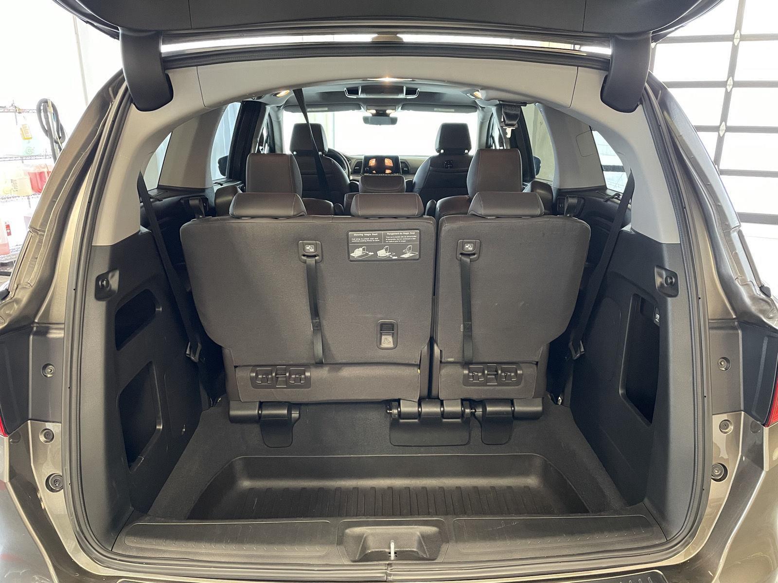 Pre-Owned 2022 Honda Odyssey for sale in St. Joseph MO