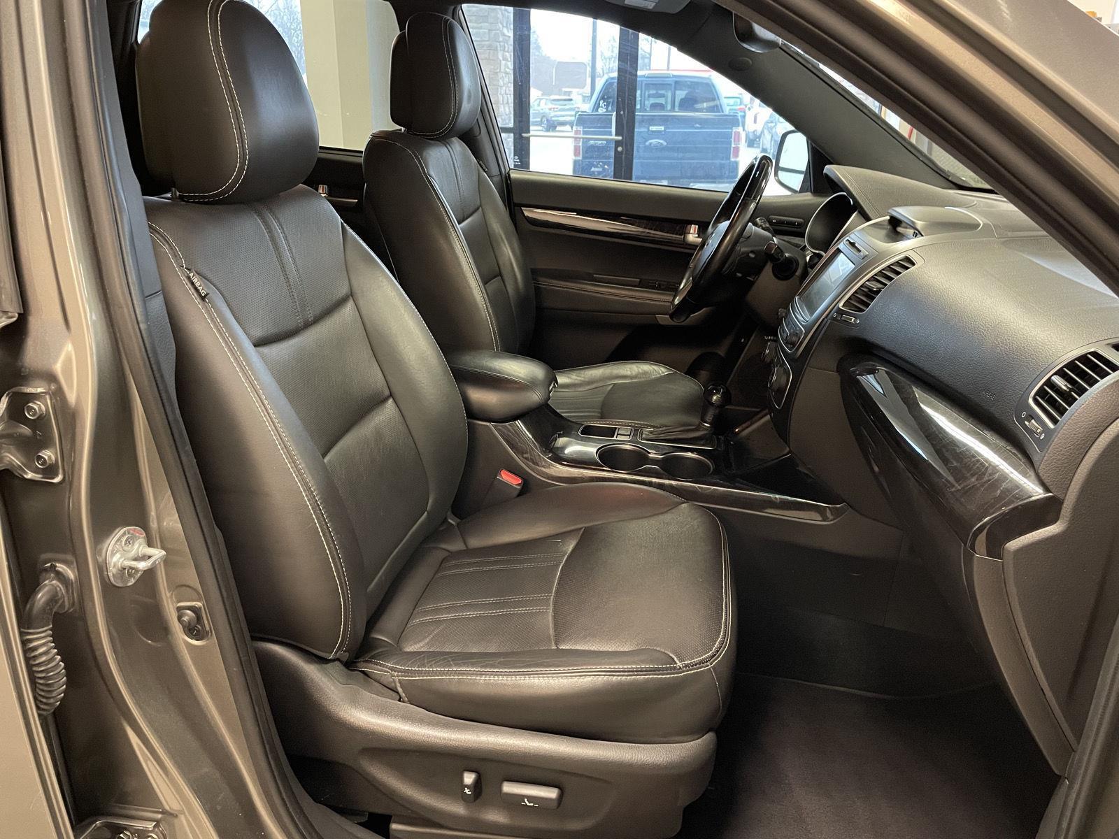 Used 2014 Kia Sorento for sale in St. Joseph MO