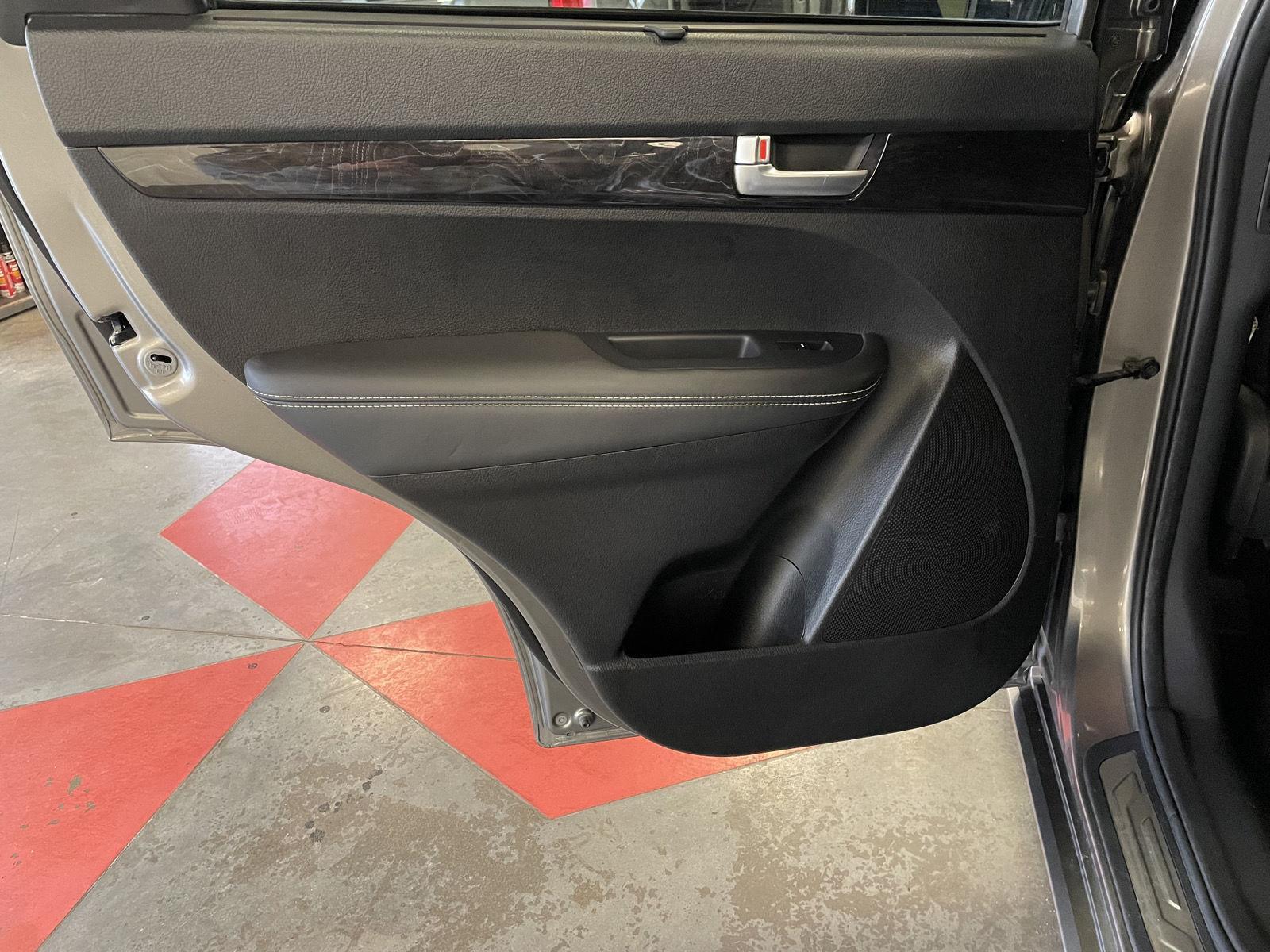 Used 2014 Kia Sorento for sale in St. Joseph MO