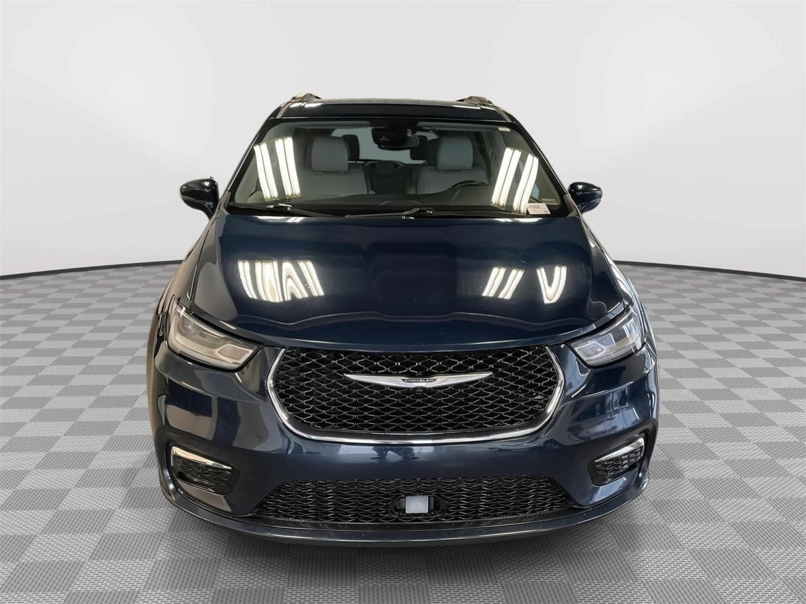 Used 2021 Chrysler Pacifica for sale in St. Joseph MO