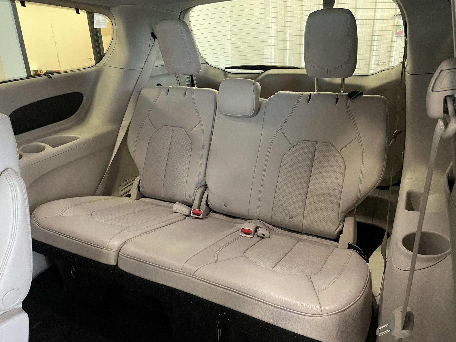 Used 2021 Chrysler Pacifica for sale in St. Joseph MO