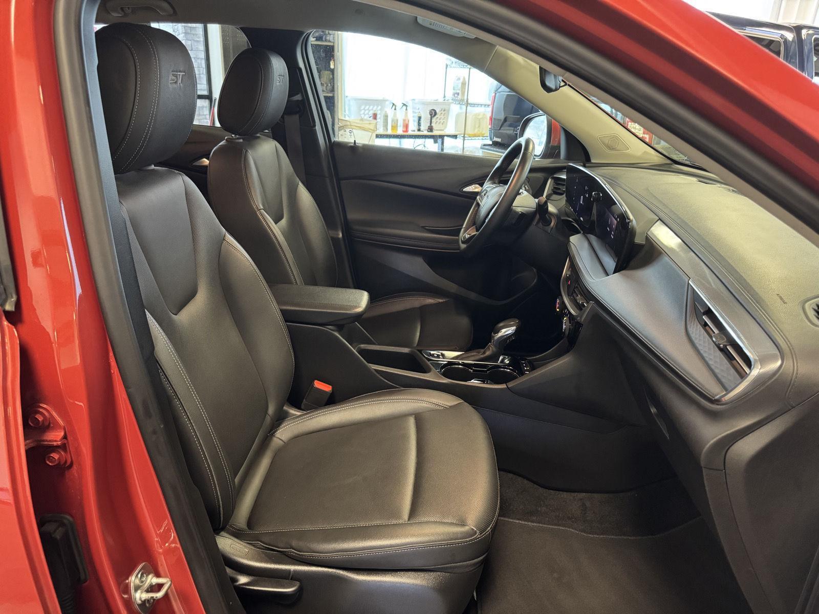 Pre-Owned 2024 Buick Encore GX for sale in St. Joseph MO