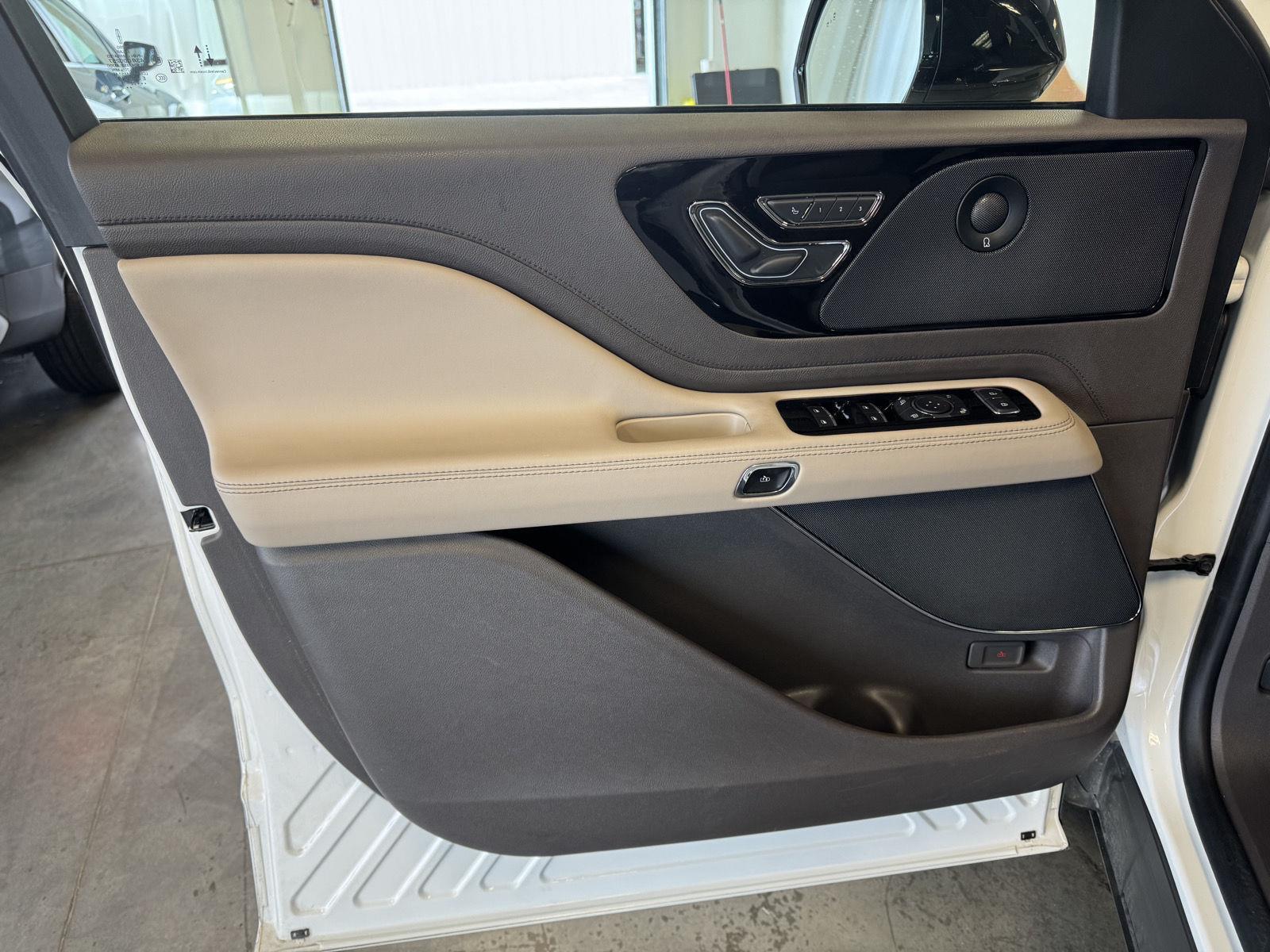 Pre-Owned 2022 Lincoln Aviator for sale in St. Joseph MO