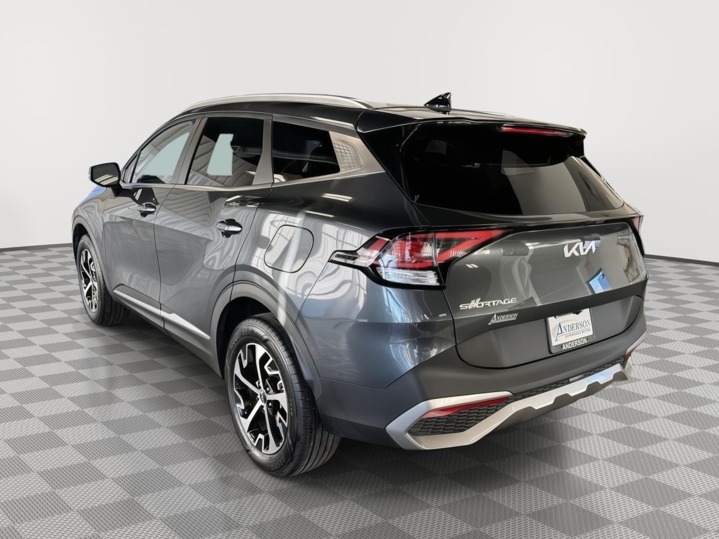 Used 2025 Kia Sportage Hybrid for sale in St. Joseph MO