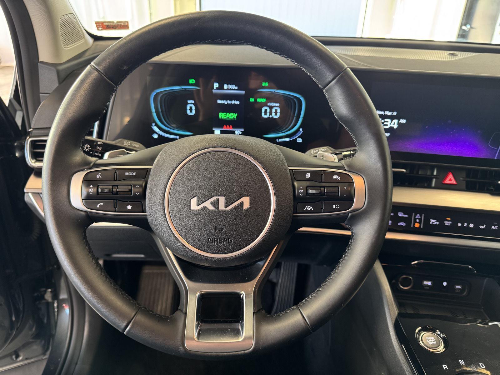 Used 2025 Kia Sportage Hybrid for sale in St. Joseph MO