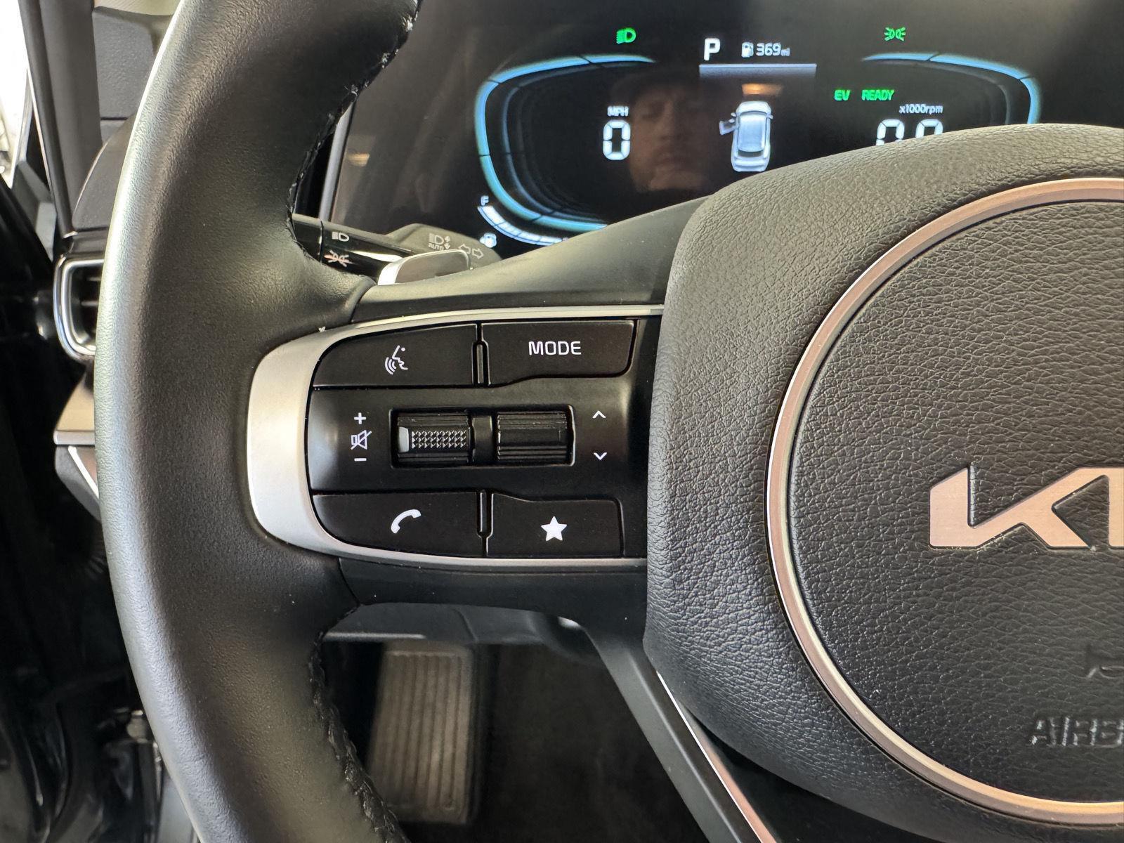 Used 2025 Kia Sportage Hybrid for sale in St. Joseph MO