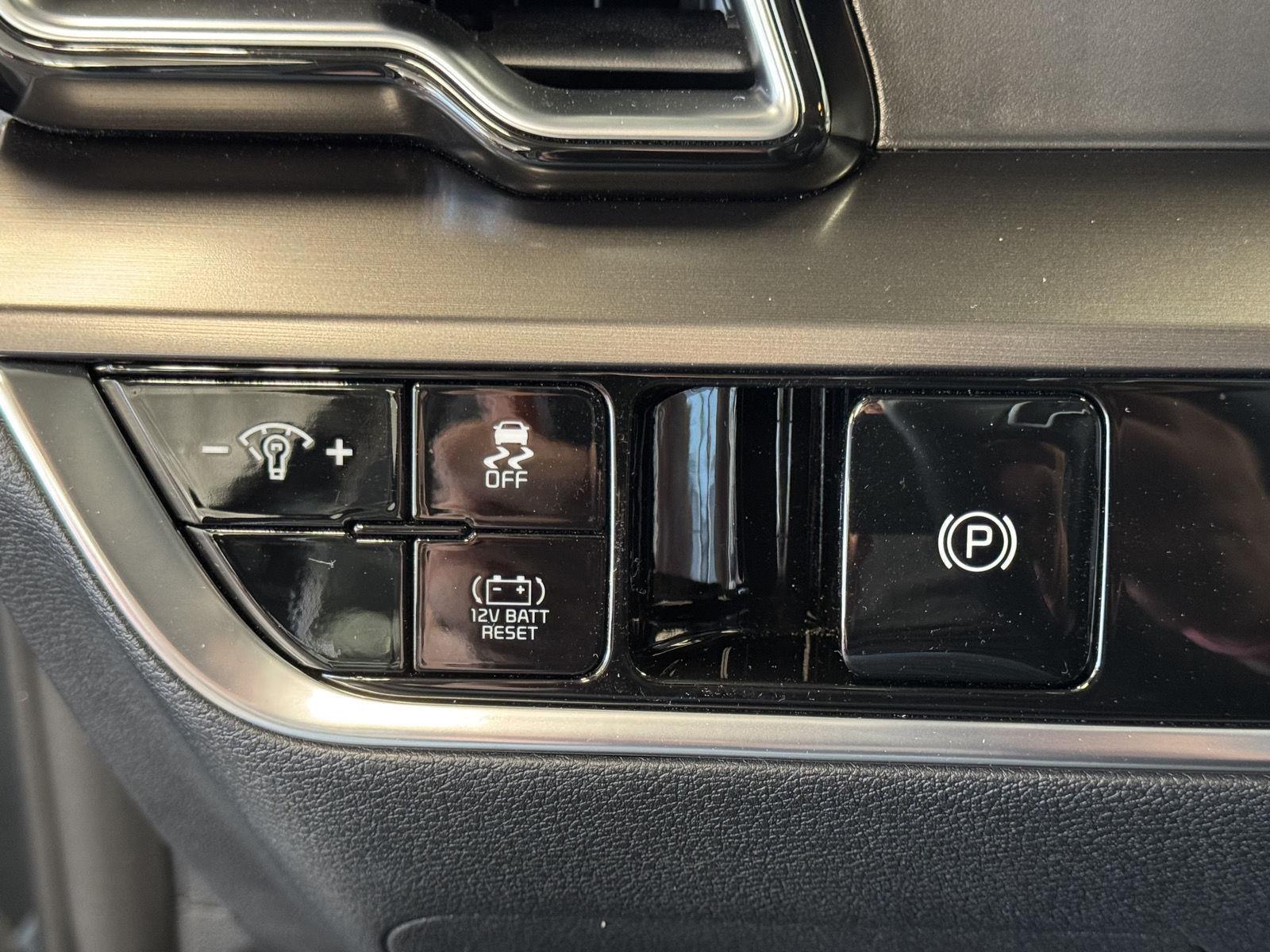 Used 2025 Kia Sportage Hybrid for sale in St. Joseph MO