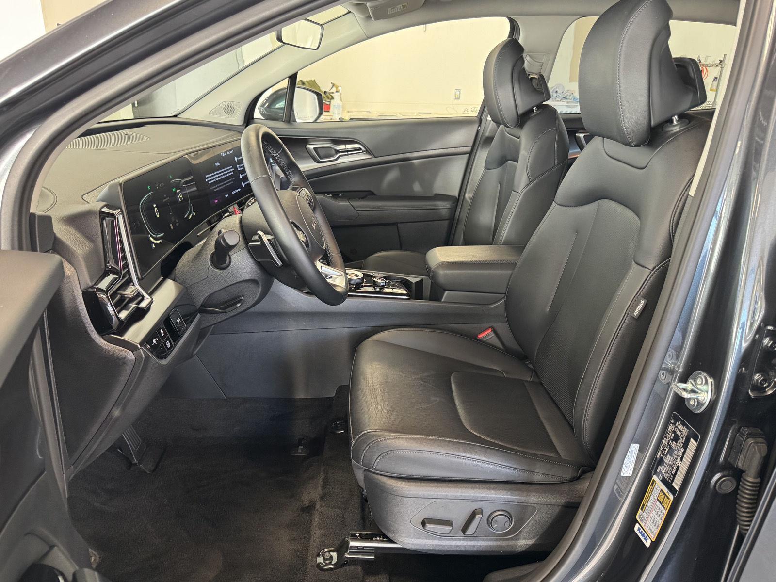 Used 2025 Kia Sportage Hybrid for sale in St. Joseph MO