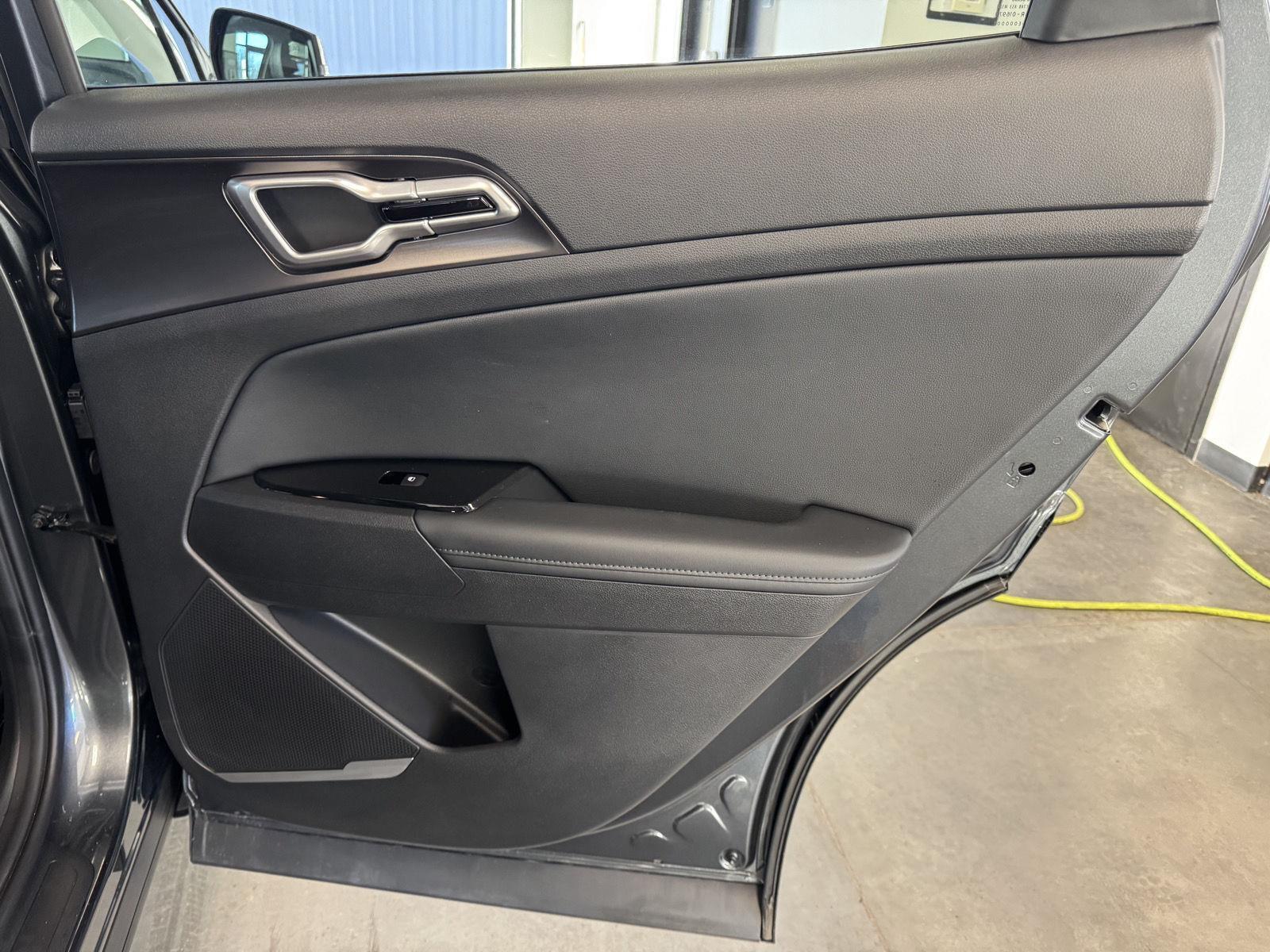 Used 2025 Kia Sportage Hybrid for sale in St. Joseph MO