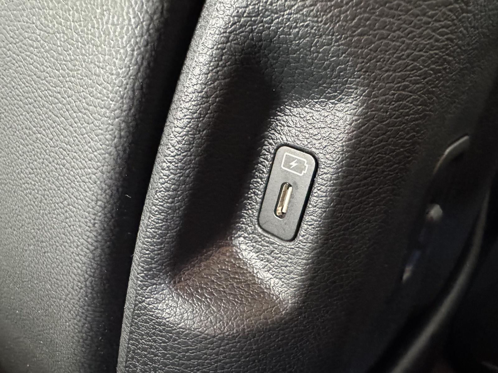 Used 2025 Kia Sportage Hybrid for sale in St. Joseph MO