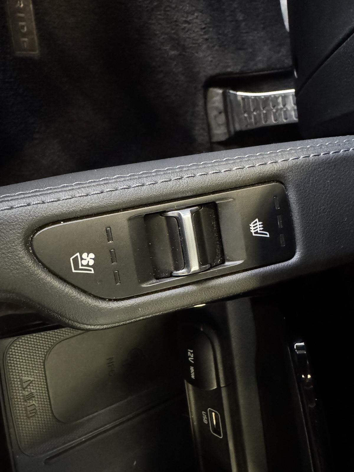 Pre-Owned 2024 Kia Telluride for sale in St. Joseph MO