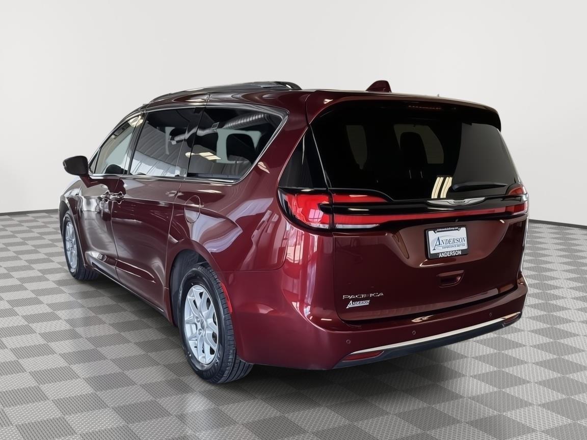 Pre-Owned 2021 Chrysler Pacifica for sale in St. Joseph MO
