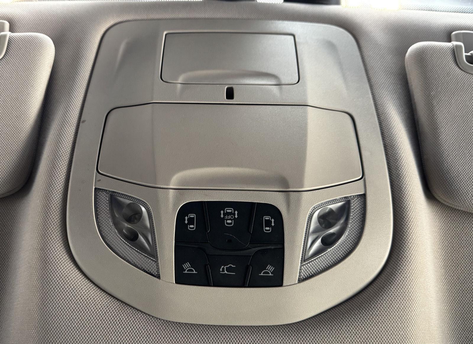 Pre-Owned 2021 Chrysler Pacifica for sale in St. Joseph MO