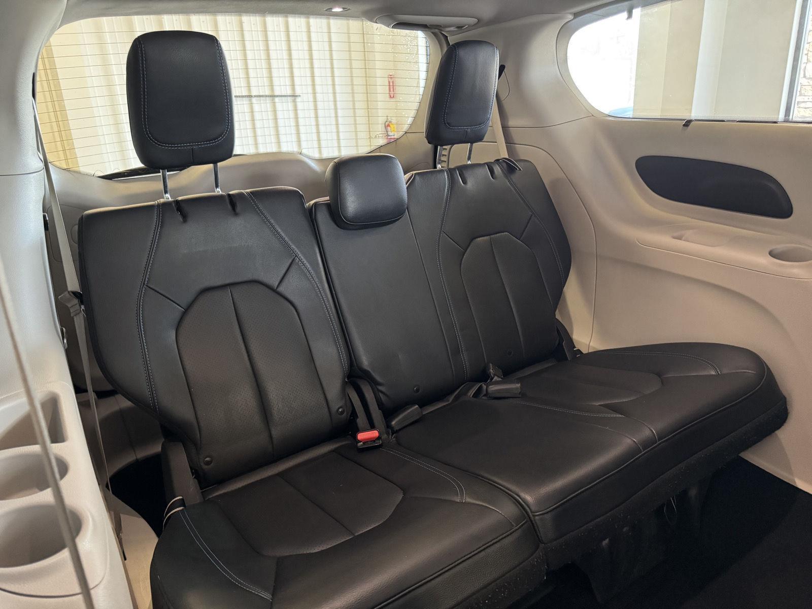 Pre-Owned 2021 Chrysler Pacifica for sale in St. Joseph MO