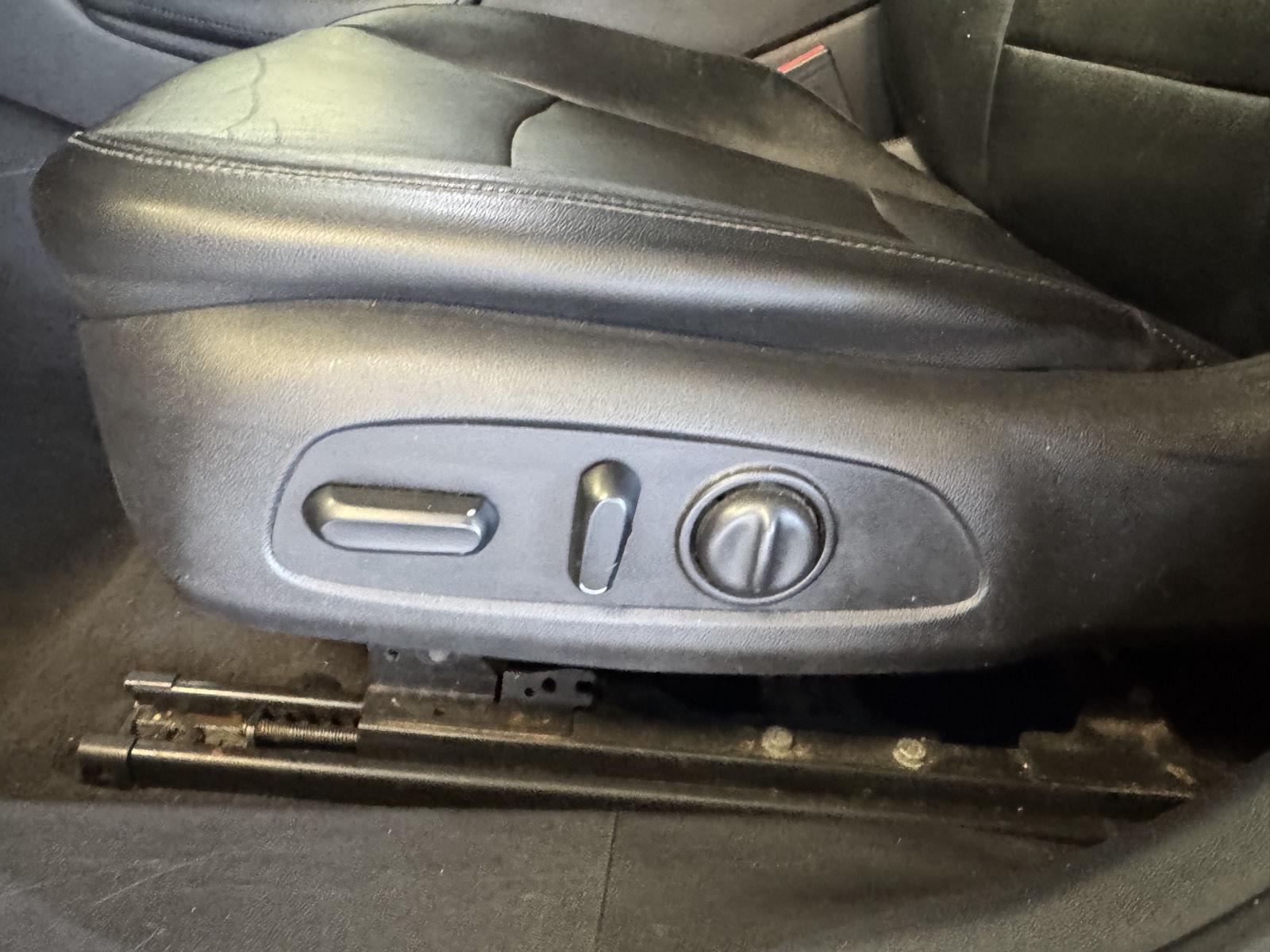 Pre-Owned 2016 Chevrolet Malibu for sale in St. Joseph MO