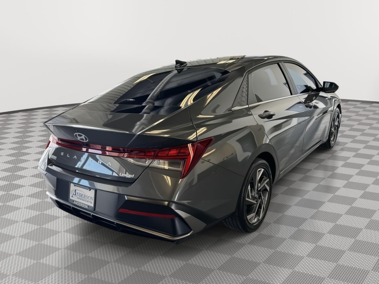 Used 2025 Hyundai Elantra for sale in St. Joseph MO