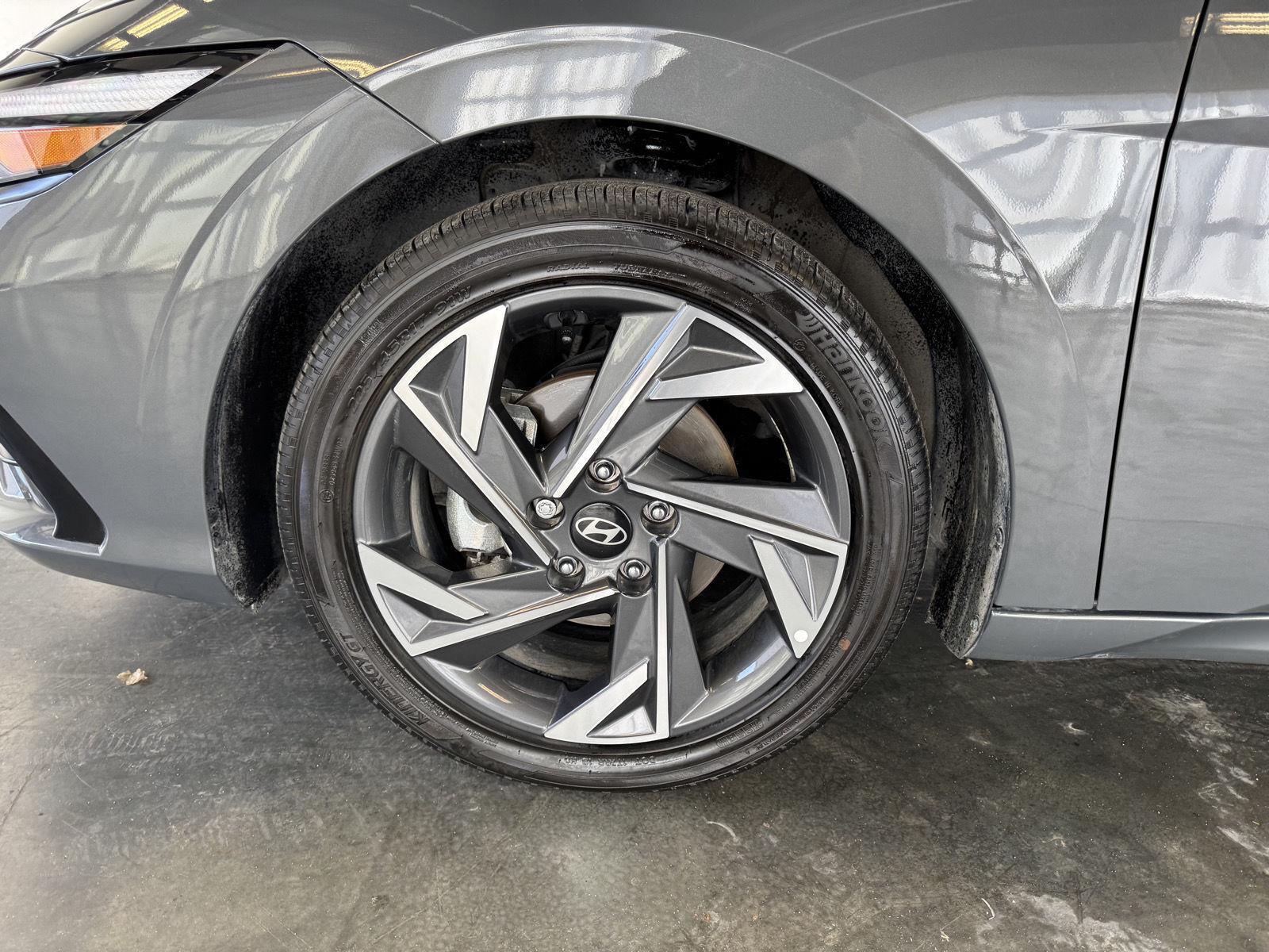 Used 2025 Hyundai Elantra for sale in St. Joseph MO