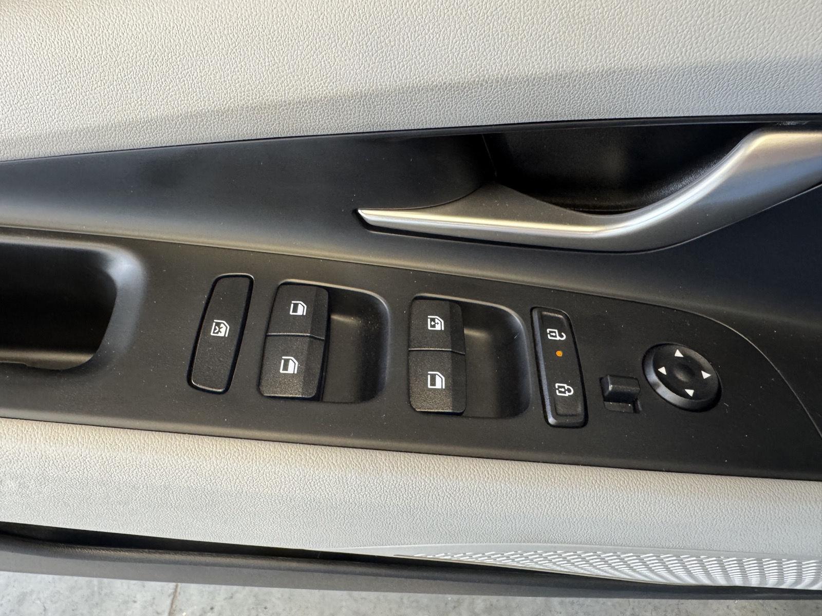 Used 2025 Hyundai Elantra for sale in St. Joseph MO