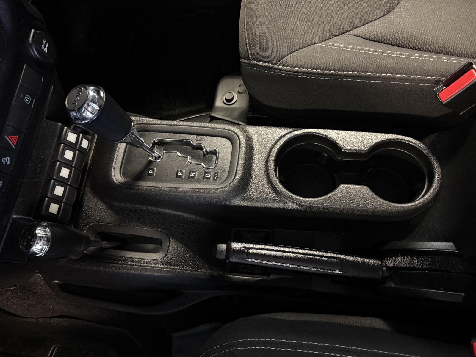 Used 2015 Jeep Wrangler Unlimited for sale in St. Joseph MO