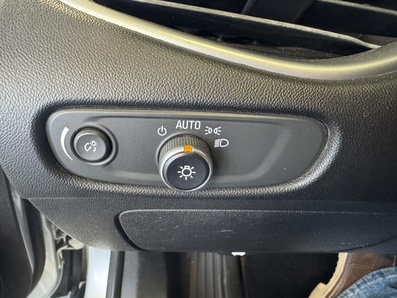 Used 2018 Chevrolet Malibu for sale in St. Joseph MO