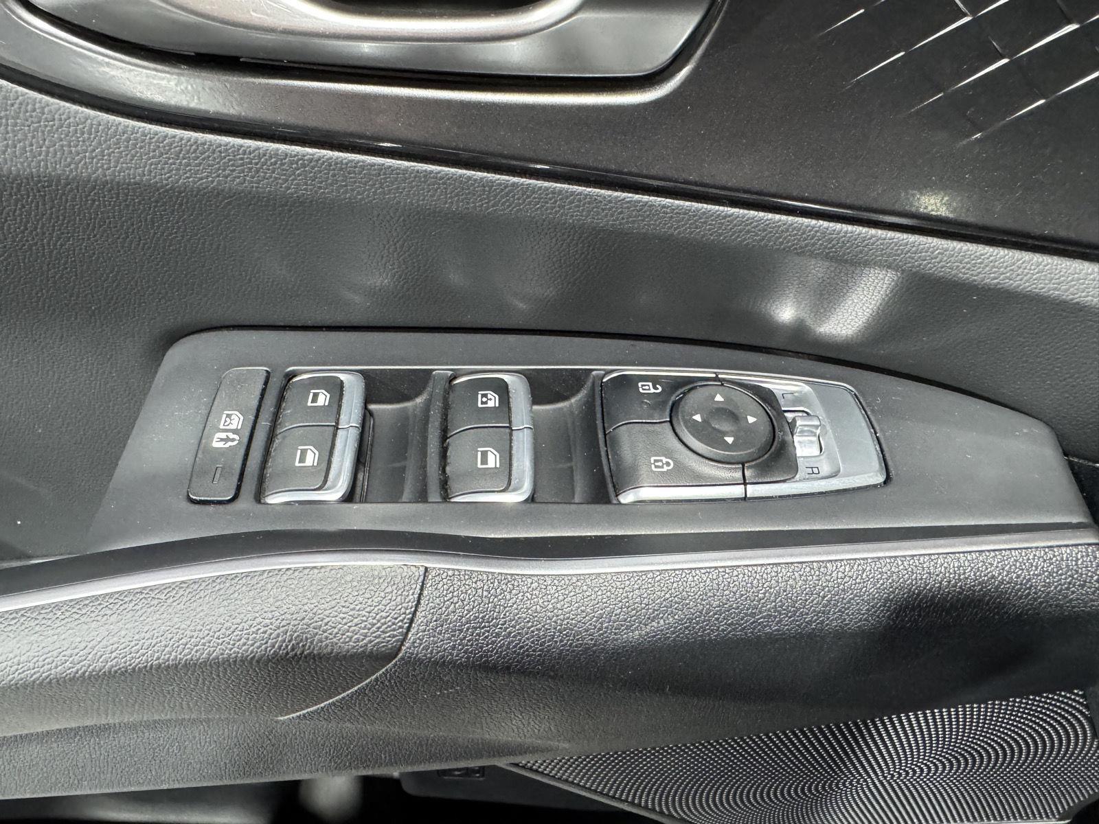 Used 2025 Kia Sorento for sale in St. Joseph MO