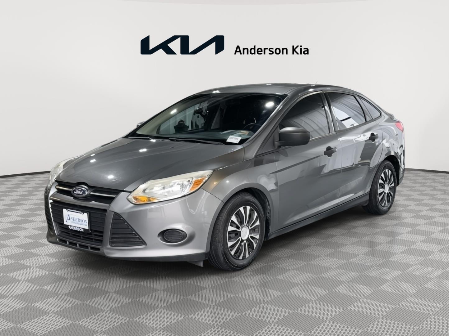 Sterling Gray Metallic 2012 Ford Focus S Sedan Front-Wheel Drive 6-Speed Automatic