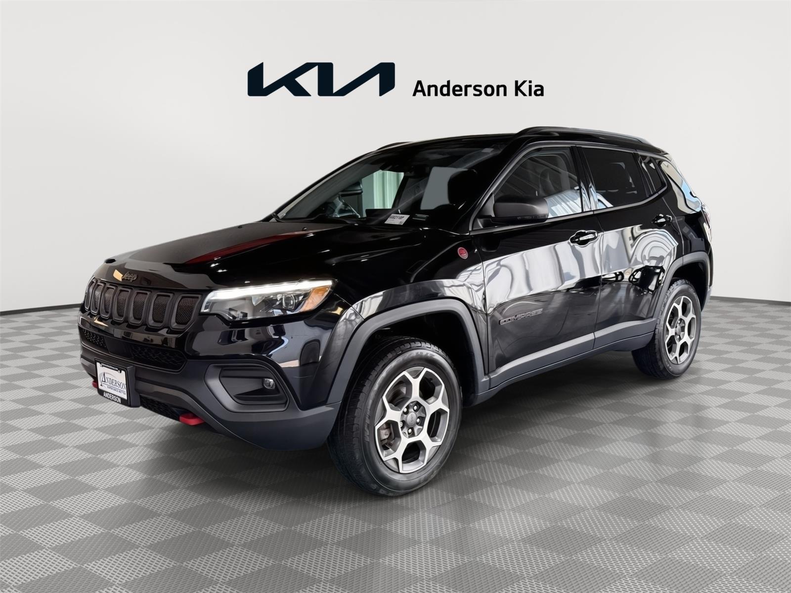 Diamond Black Crystal Pearlcoat 2022 Jeep Compass Trailhawk 4WD SUV / Crossover Four-Wheel Drive 9-Speed Automatic