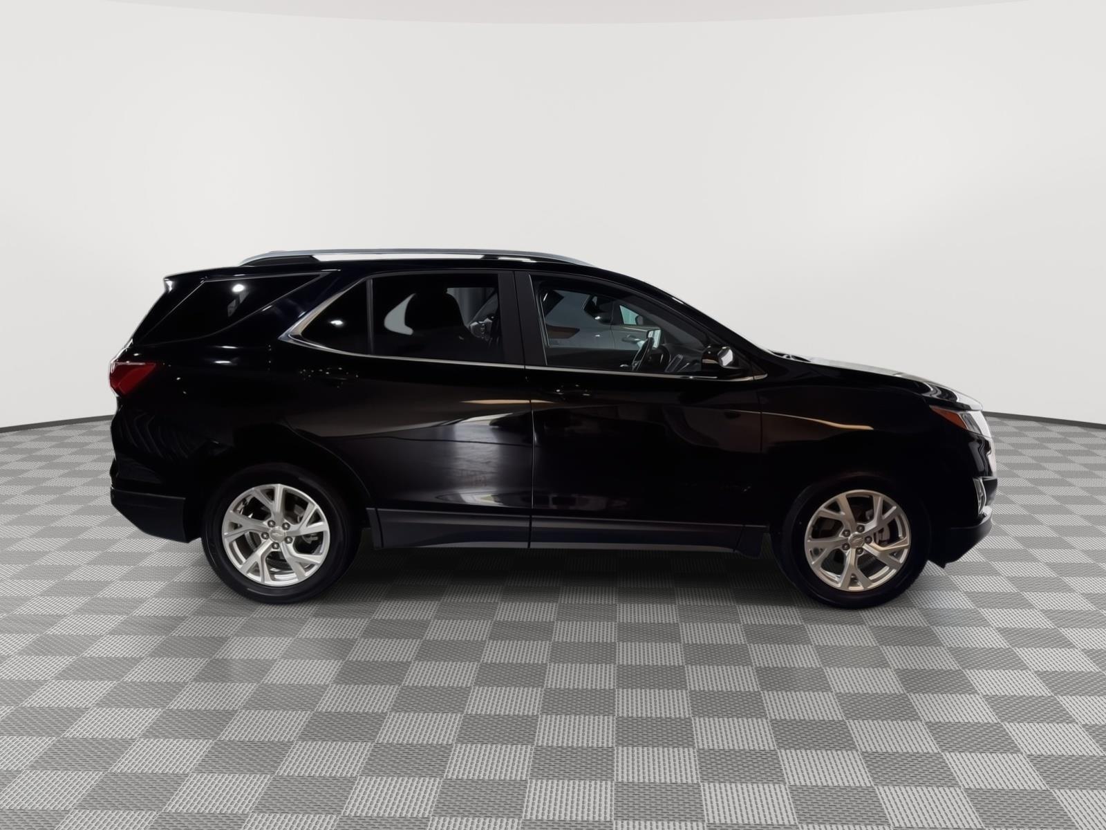 Pre-Owned 2021 Chevrolet Equinox for sale in St. Joseph MO