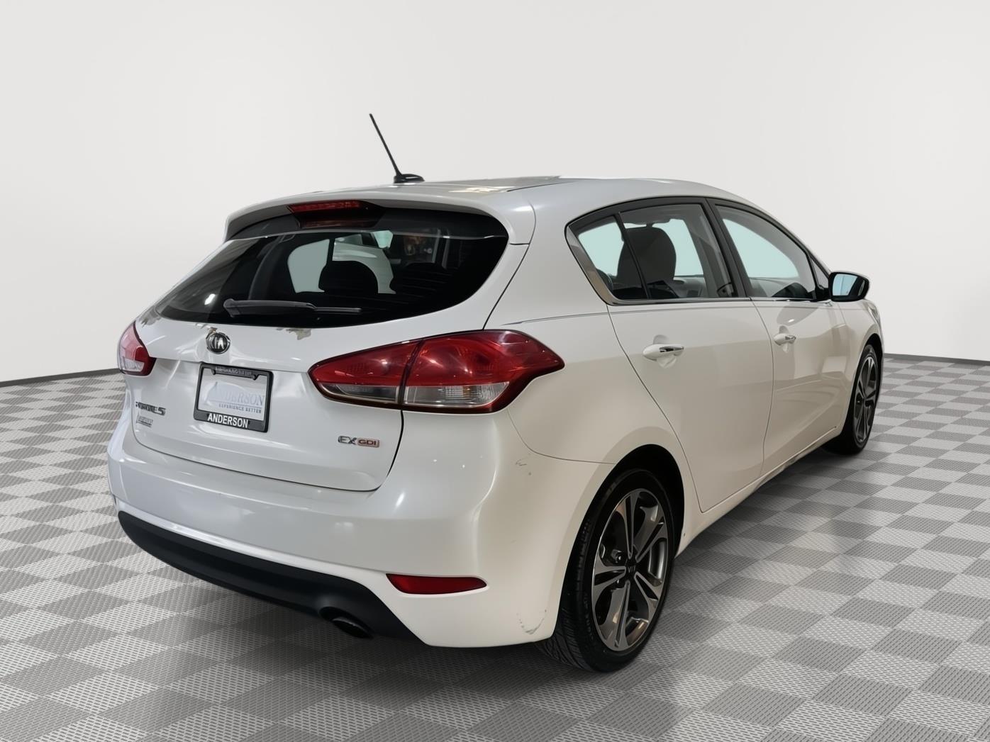 Used 2016 Kia Forte 5-Door for sale in St. Joseph MO