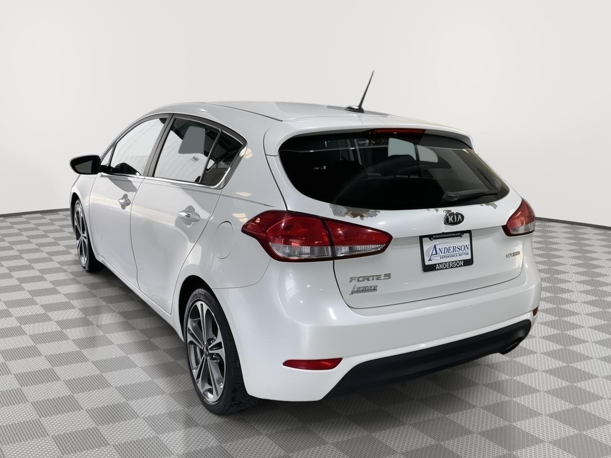 Used 2016 Kia Forte 5-Door for sale in St. Joseph MO