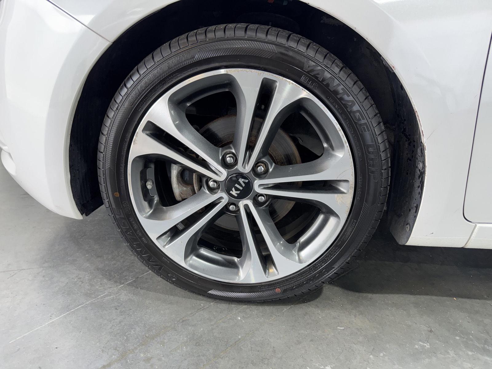 Used 2016 Kia Forte 5-Door for sale in St. Joseph MO
